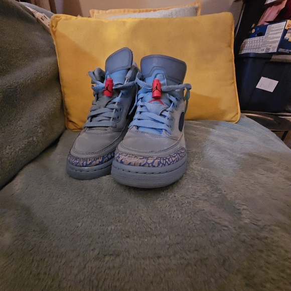 Jordan Spizike Low Houston Oilers Kids Sneakers in Gray and Blue. 4.5Y Unisex - Picture 13 of 14